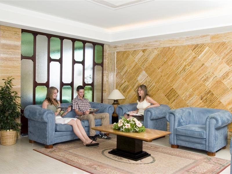 Hsm Regana - Adults Only Hotel Cala Ratjada  Exterior photo